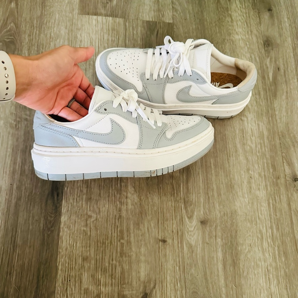 Nike Air Jordan 1 elevate-Gray size 8